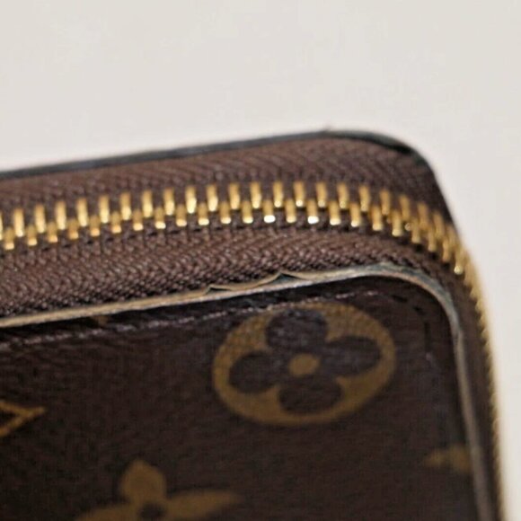 Louis Vuitton Clémence Monogram Women's Wallet - Fuchsia - Picture 13 of 16